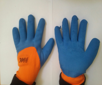 Перчатки защитные оранжево-синие высоко прорезиненные