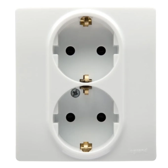 Розетка 2P+E 16A двойная белый NILOE Legrand