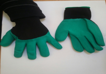 Перчатки защитные зелено-черные высоко прорезиненные