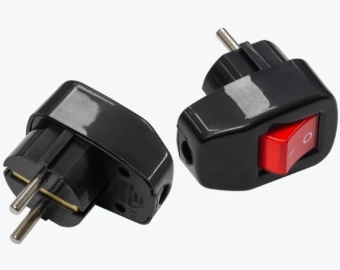 Вилка угловая с заземлением и выключателем 16A черная 79 148 00 AY-KA