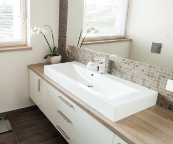 Смеситель для умывальника DOKOS WHITE / CHROM, Invena, Польша