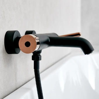 Смеситель для ванны с гарнитурой для душа - MAT│ECO Серия GRAND - однорычажный, черный