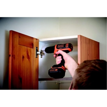 Дрель/шуруповерт с аккумулятором Black&Decker BDCD12 Li-Ion 10,8 В 1,5 Ач 1 скорость 1 батарея